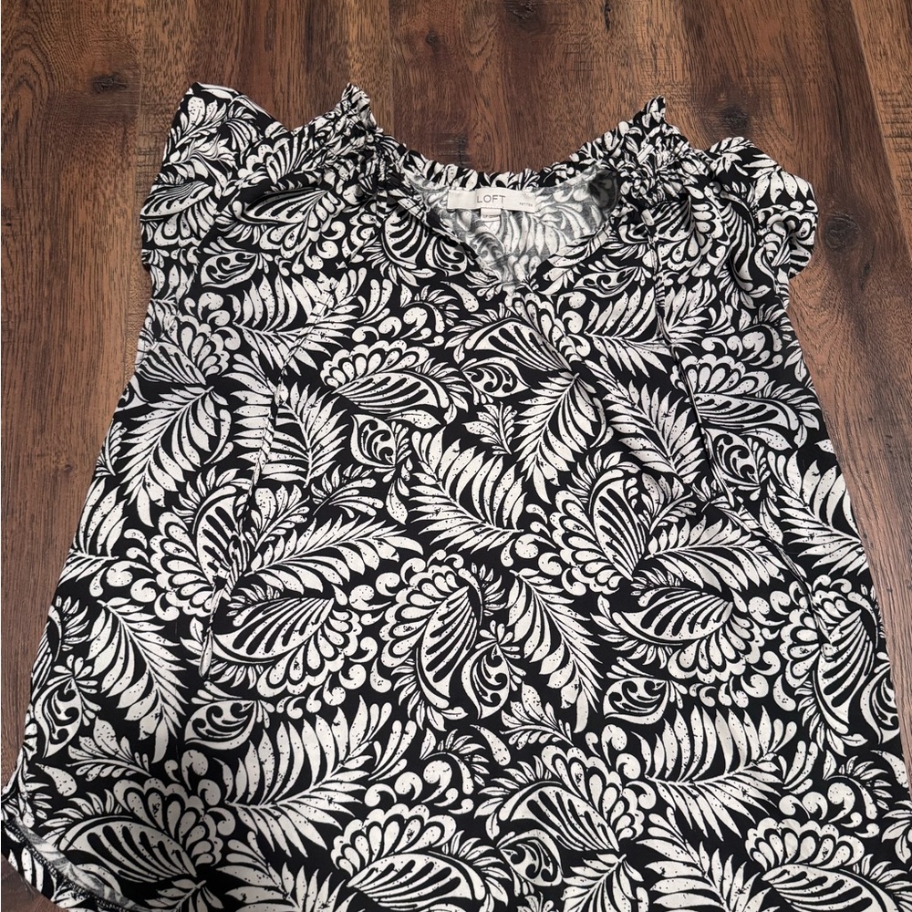 LOFT Black and White Floral Blouse